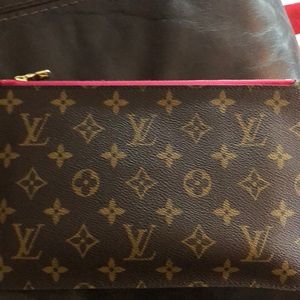Louis Vuitton Pouchette <Pink Trim>